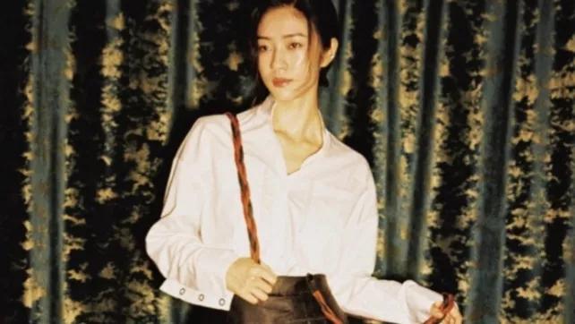 栾蕾英复古影片，含蓄充满平静的生活气息