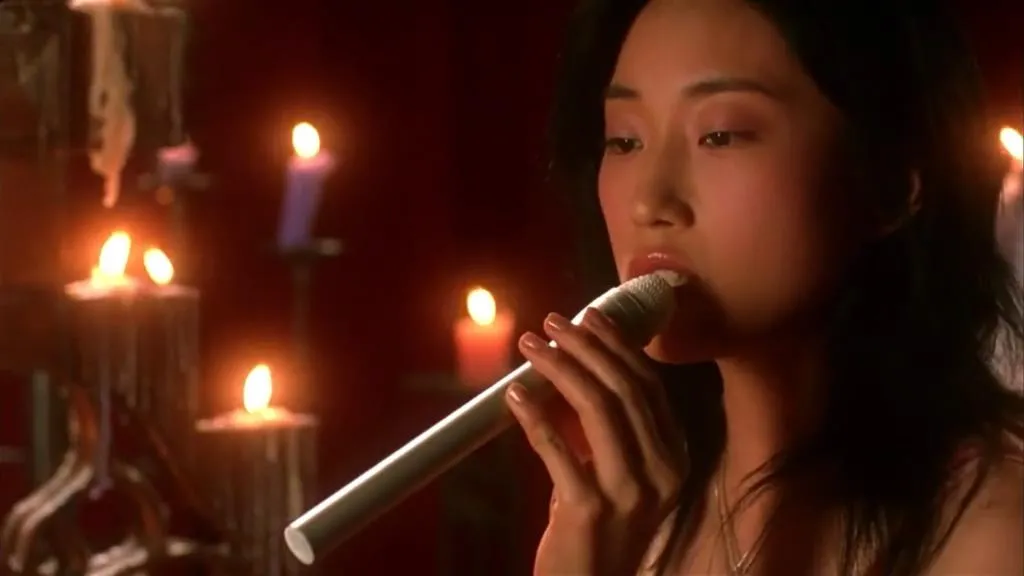冰箱花求婚?出自颜值爆浆的大尺度港片