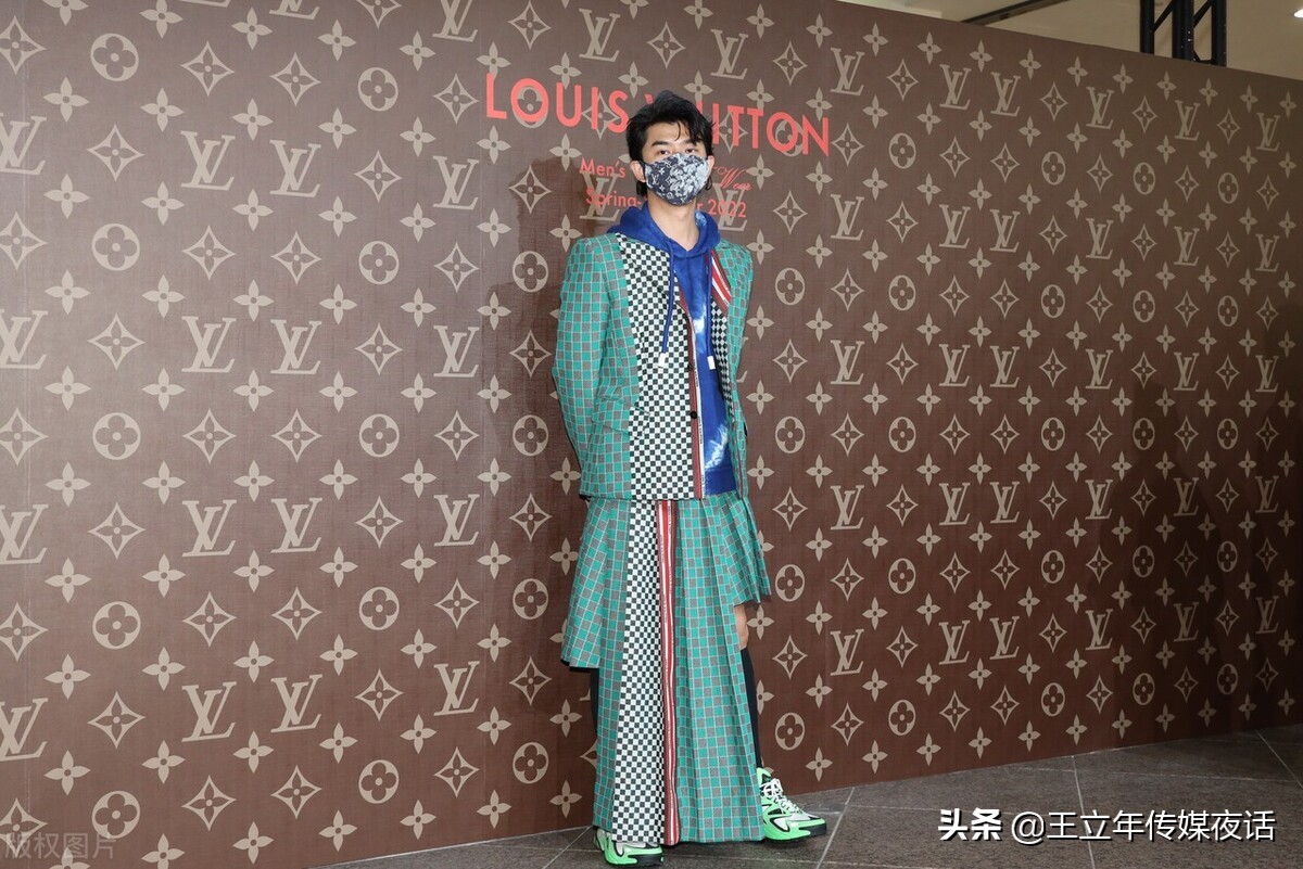 陈柏霖出席《正义的算法》特映会，拉风感满满