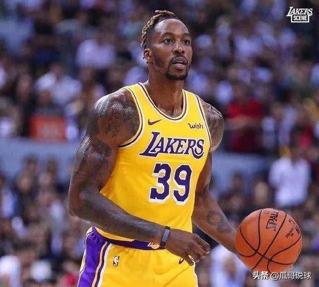 NBA新赛季中(黯然离场？NBA新赛季即将开始，联盟还有九位球星仍未找到下家)