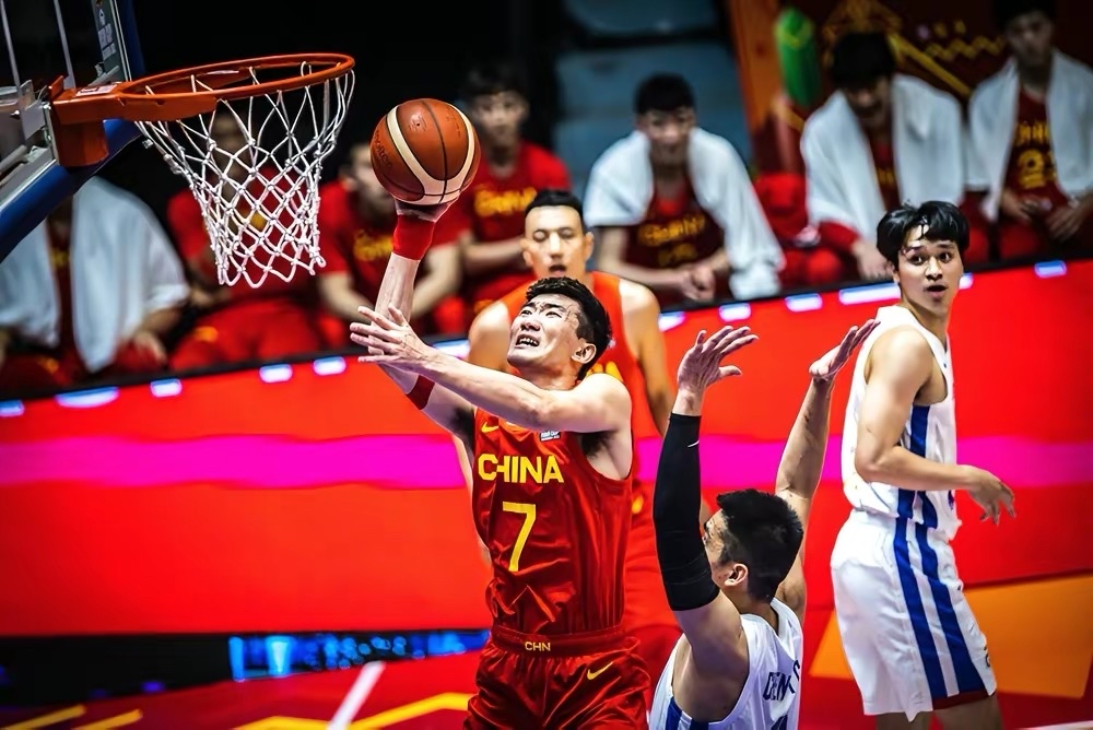 正在直播中，亚洲杯中国男篮vs台北男篮，中国队展现雄风、太强了