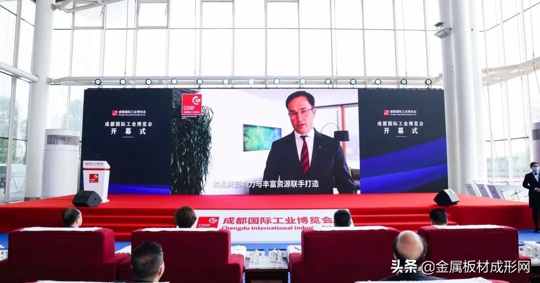 中德制造碰撞的“工业花火”，来看2022成都工博会