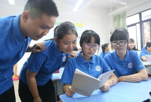 中考失利被分流到职校，学生照样拥有升学可能，家长们可以放心了