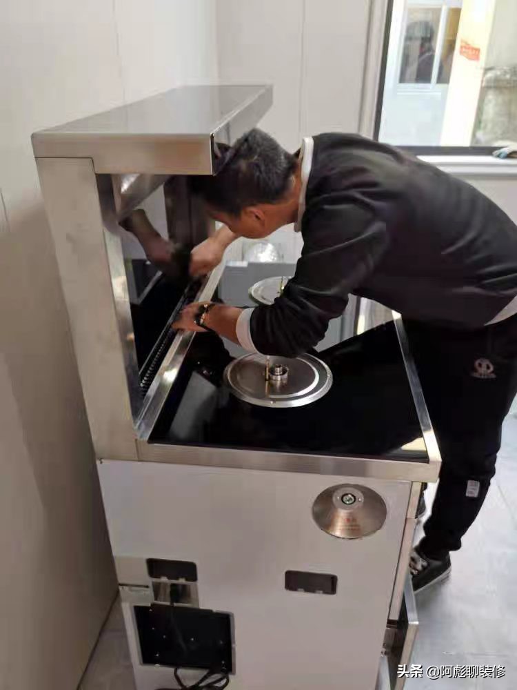 厨房集成灶功能全，档次高，为何用一段时间却觉得很“鸡肋”