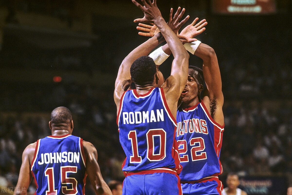 为什么nba再出不了罗德曼（NBA10大破产球星：艾弗森榜首，罗德曼入选，斯普雷维尔真可惜）