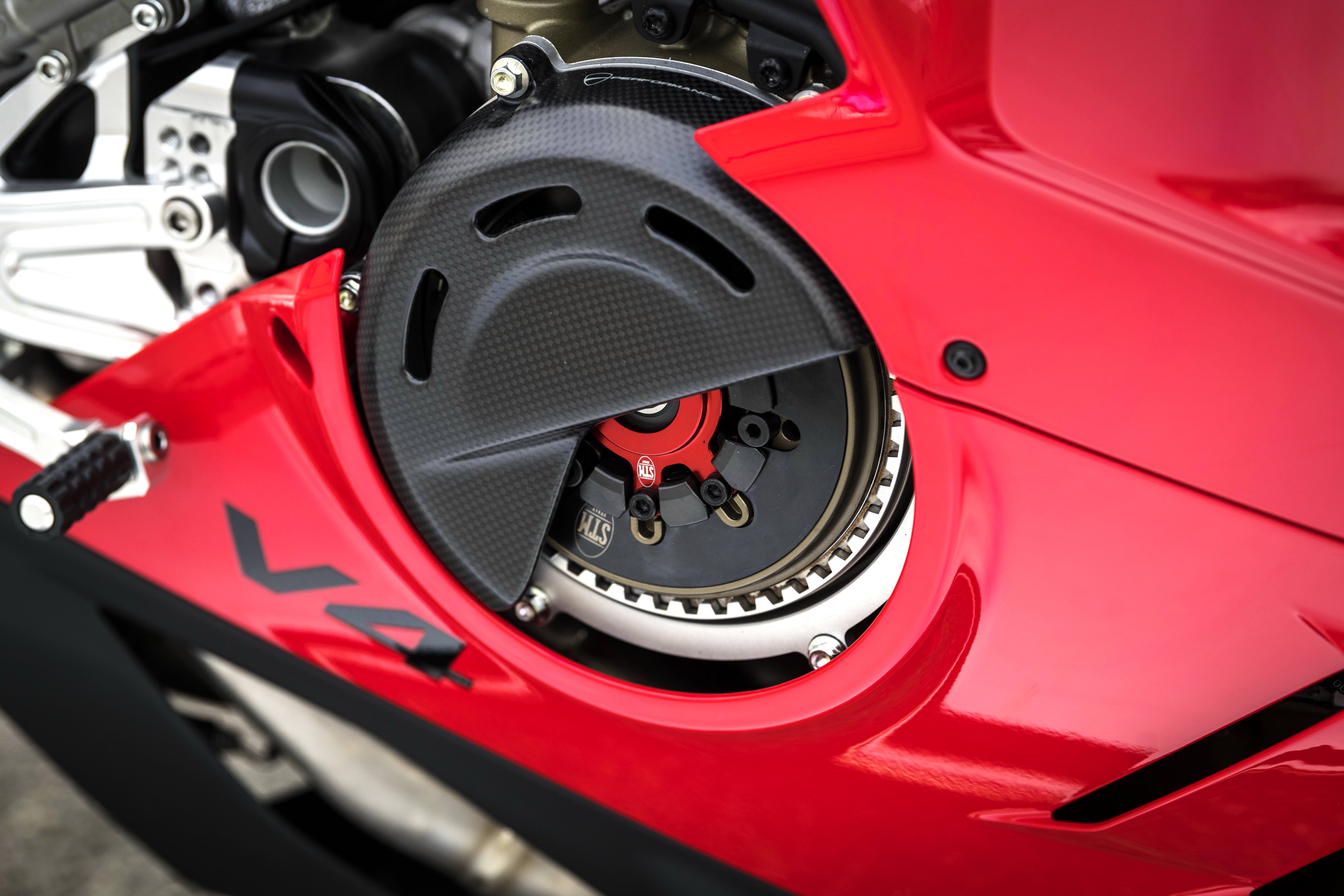 真实赛车数据包(换装赛车套件的杜卡迪 2022 Panigale V4/V4 S Performance)