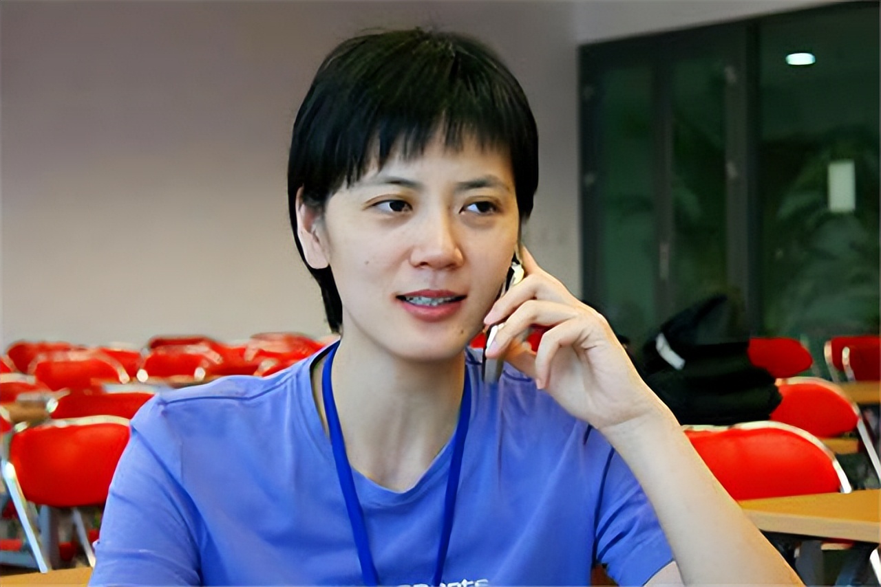 沈冰:曾经的"央视名嘴",嫁富商后锒铛入狱,如今她后悔过吗?-蘑菇号