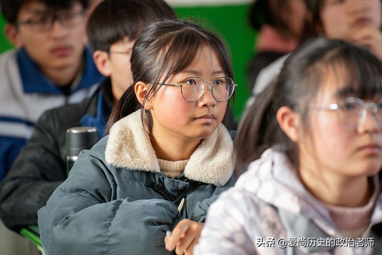 11位清华大学学霸来任市中学啦