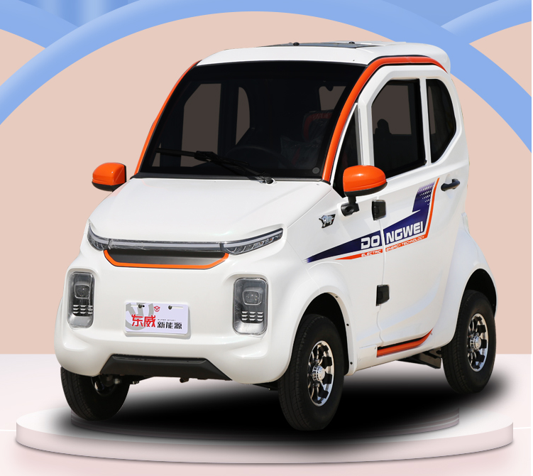 最低不到8000元,最远跑230公里,这3款老年代步车,你会怎么选?