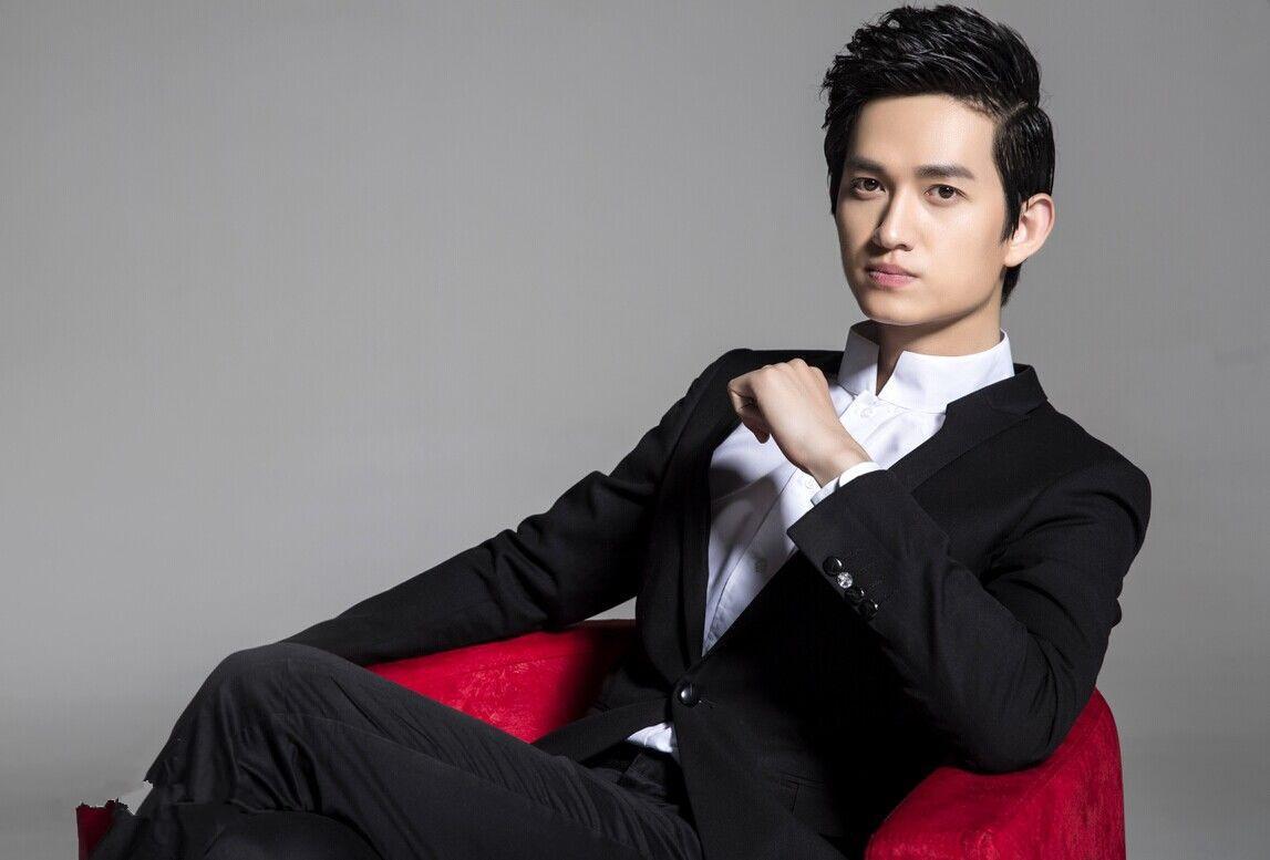 "杀姐姐"马可:娶大4岁妻子,31岁当爸爸,一家三口生活美滋滋