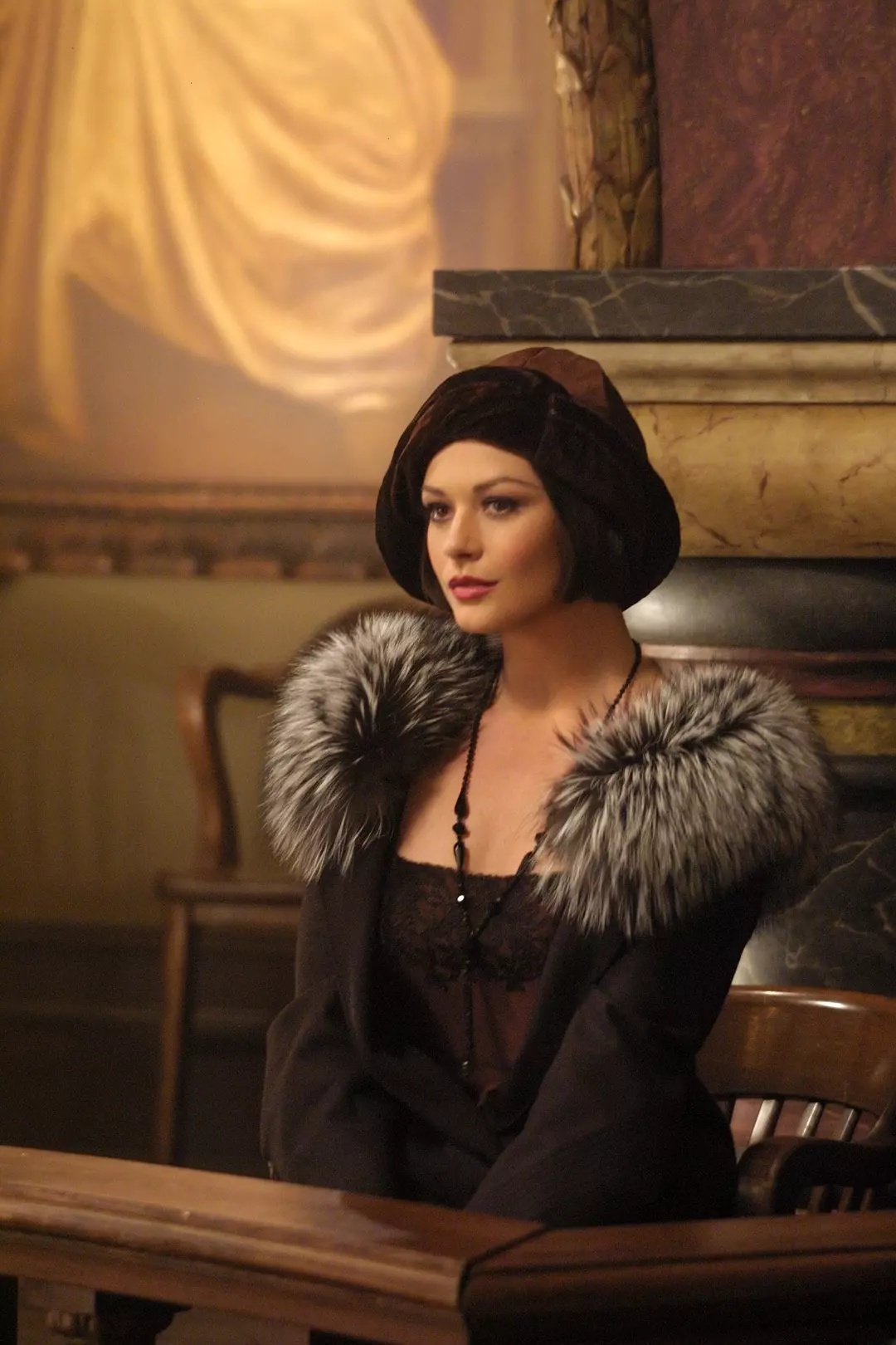 泽塔·琼斯:守了花心老公23年,女儿像父亲,儿子遗传她的高颜值