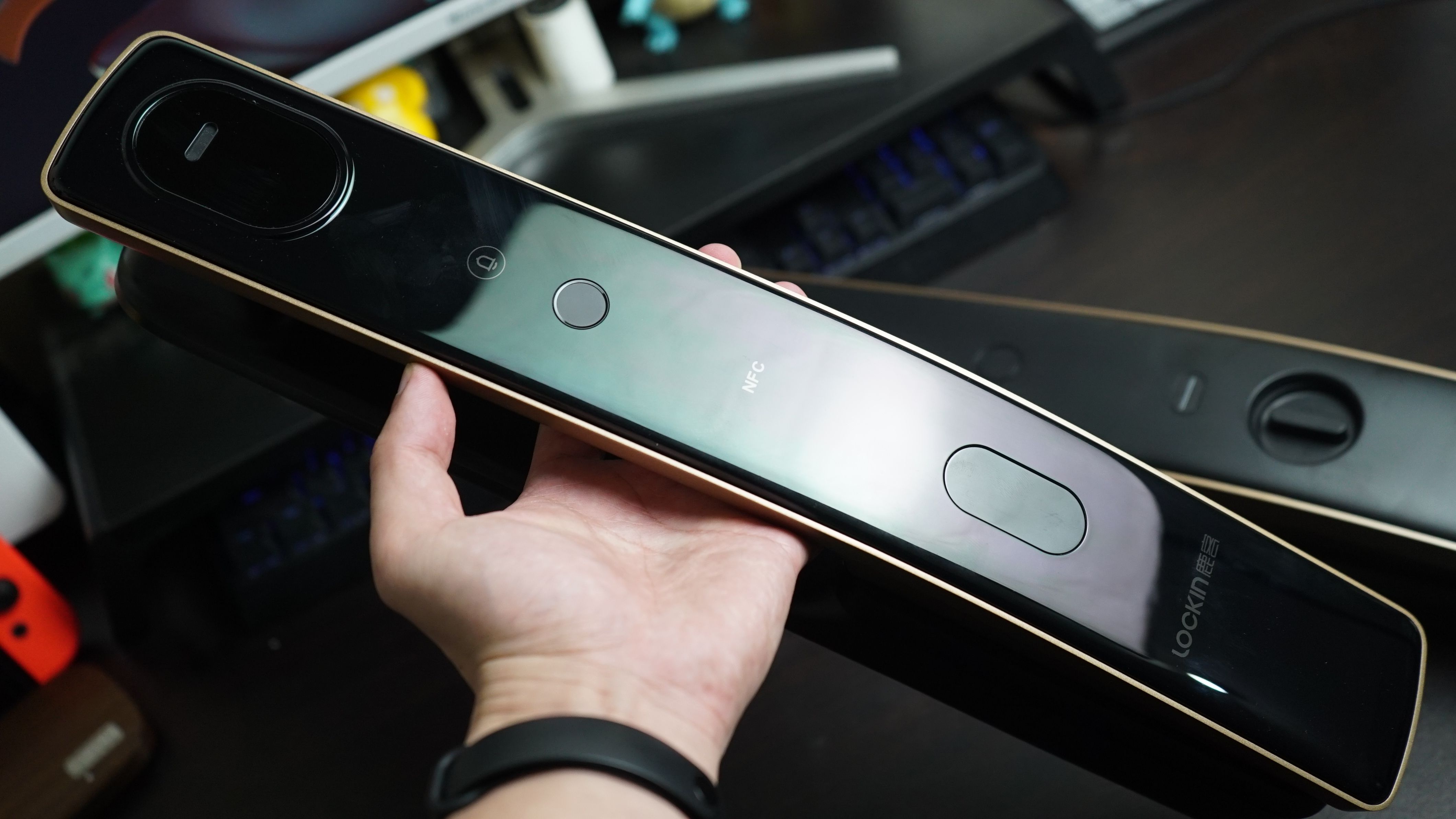 鹿客3D人脸智能锁，懒人的极致体验——回家开门也能解放双手