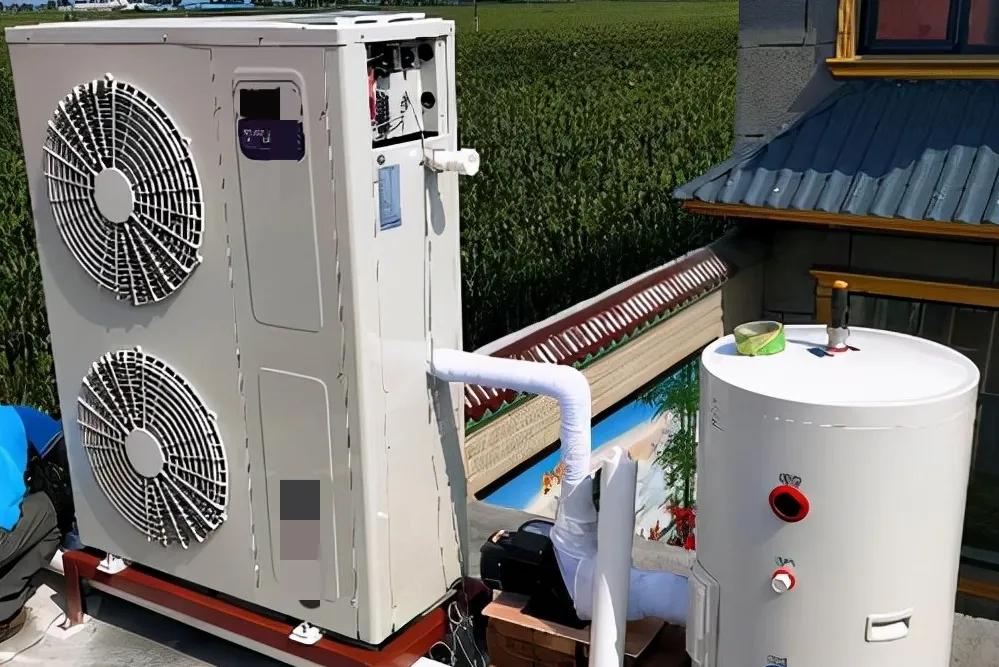 空气能热泵供暖VS燃气壁挂炉供暖，传统采暖设备是否会大变样呢？