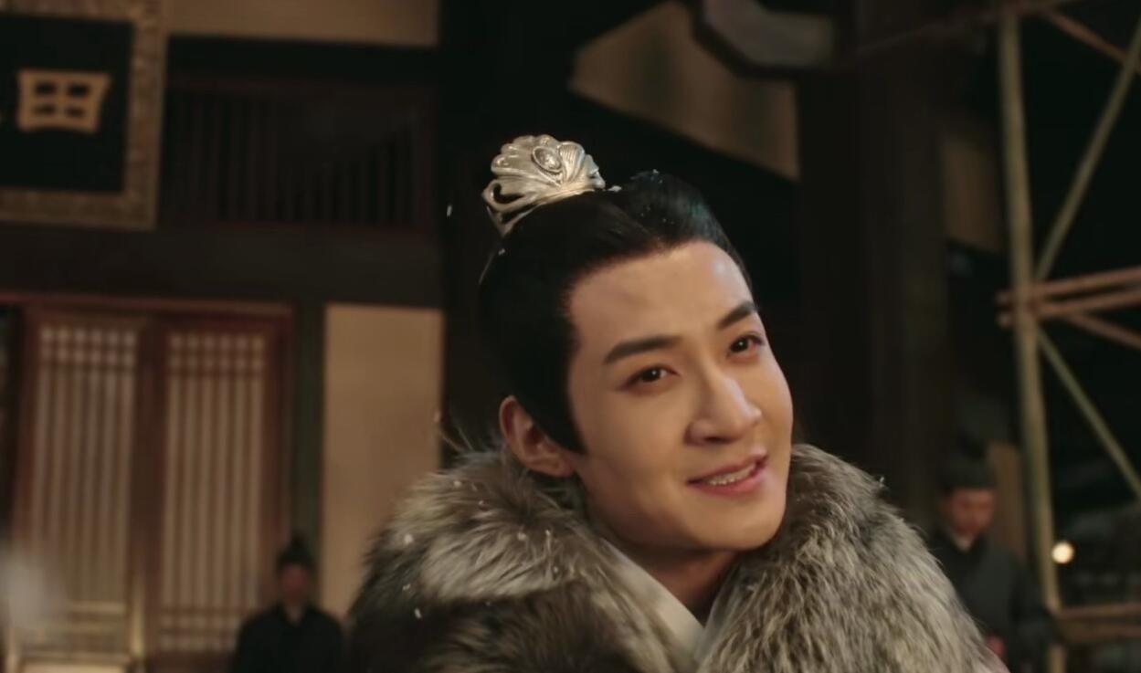 10岁因《家有儿女》出道，23岁结婚，他还是《星汉灿烂》的肖世子