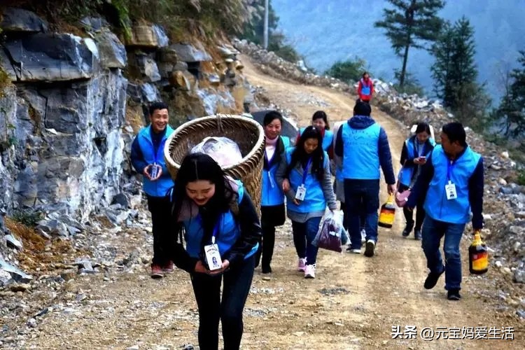 遗像放在家里哪个位置（遗像放在家里哪个位置最好）-第2张图片-巴山号