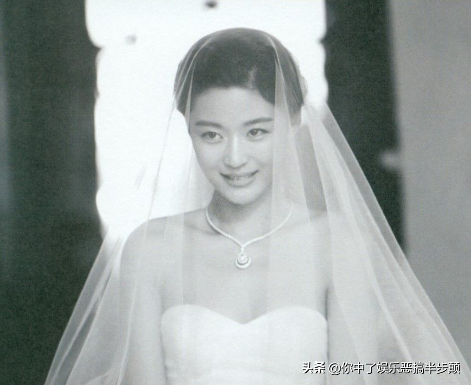 孙艺珍、全智贤等同期六大女神婚纱照，你最喜欢哪一款？