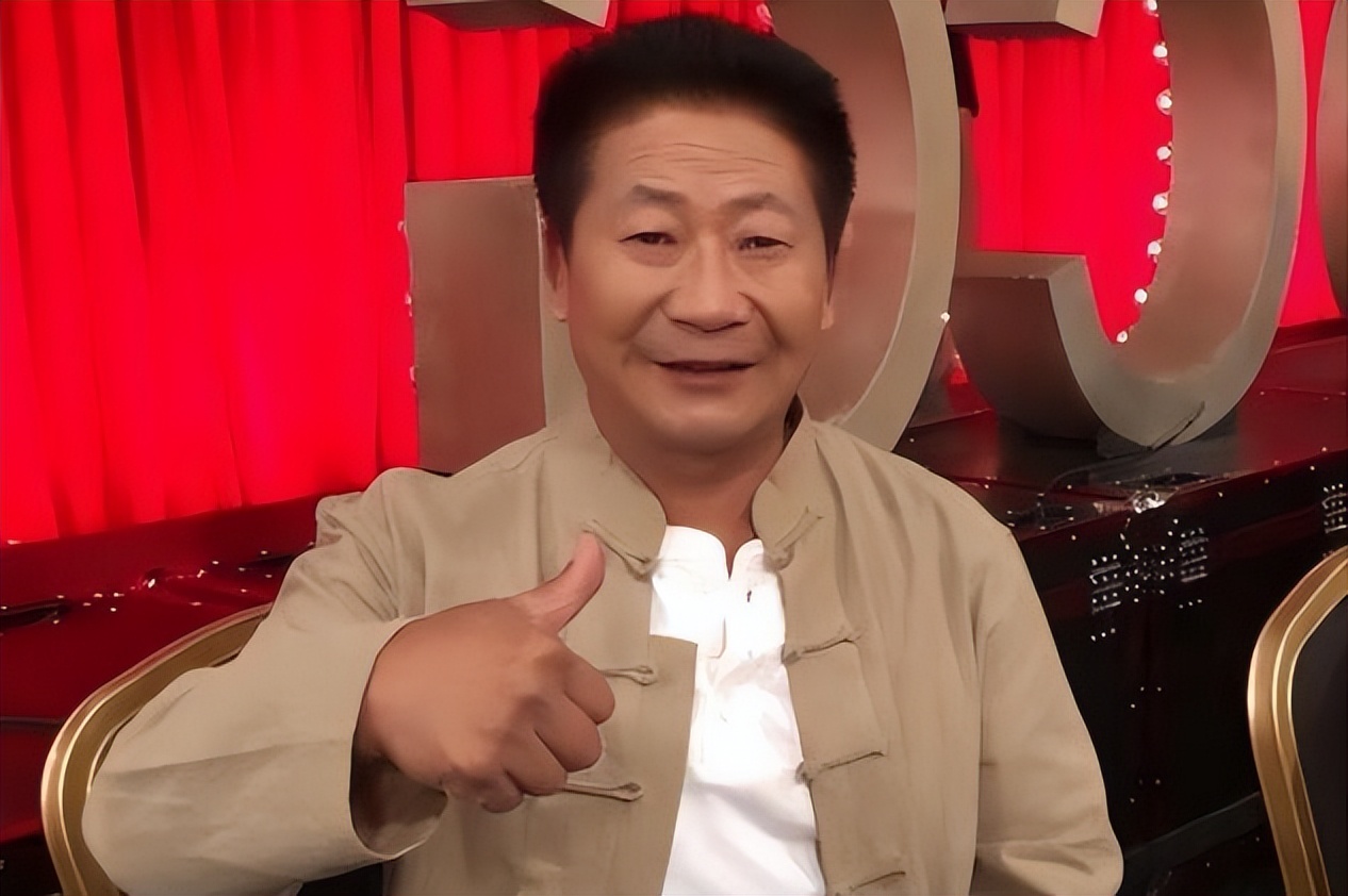 中国辣王李永志:每天5斤辣椒配白酒,破世界纪录,下场让人同情
