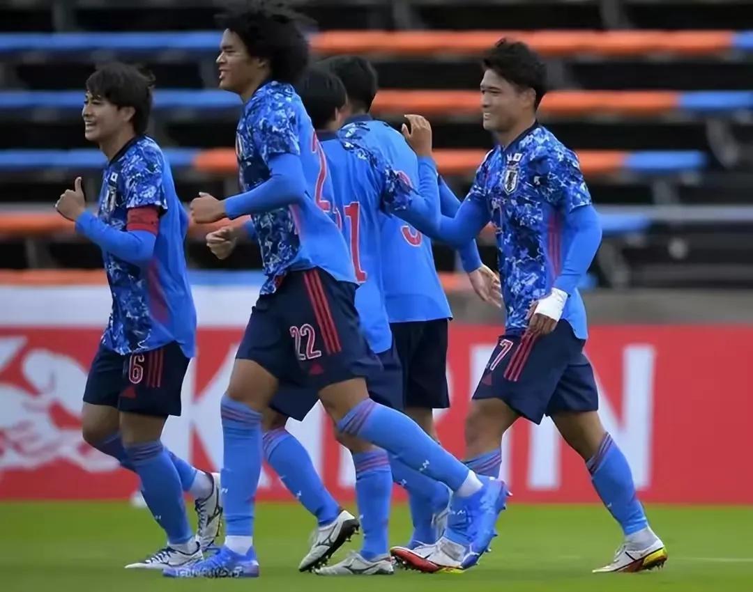 日本男足vs澳大利亚直播(日本U21男足3-0大胜澳大利亚夺得U23亚洲杯季军 我们应向日本学习)