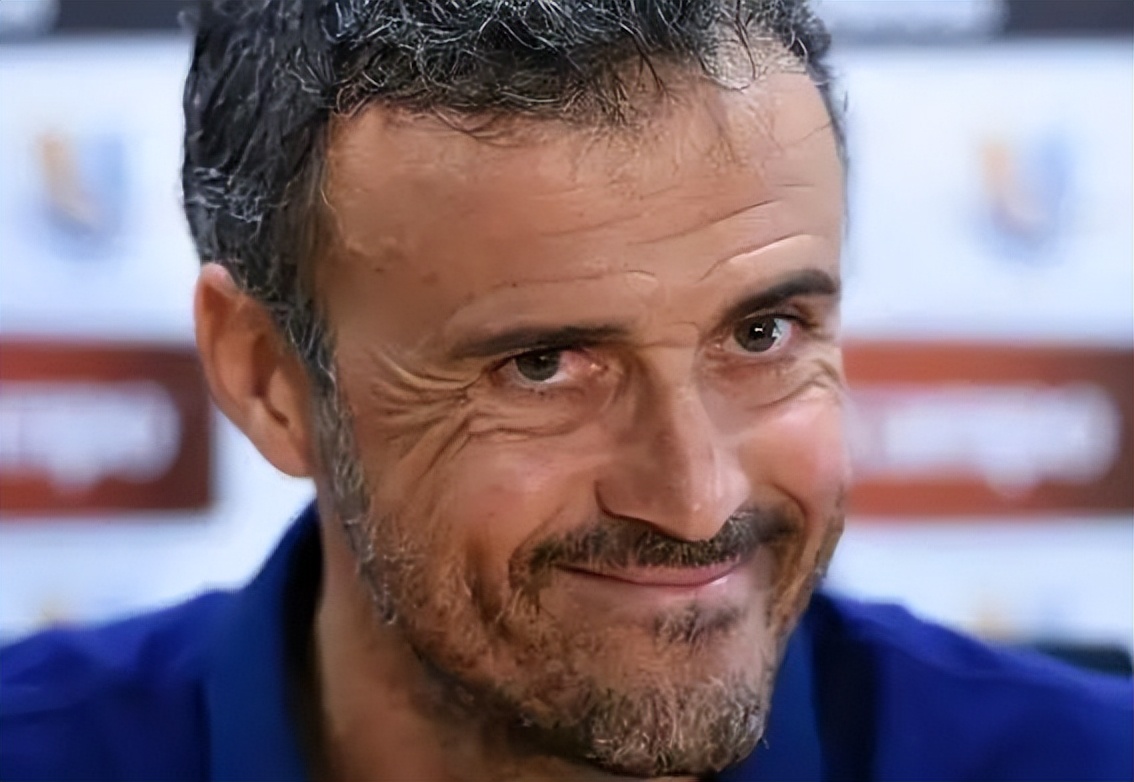 俱乐部教练世界杯期间（6位卡塔尔世界杯主帅，曾作为球员参加了02世界杯，他们都是谁？）