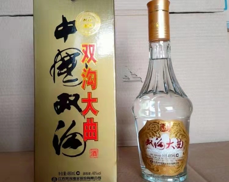 过年聚会喝什么酒？6款百元纯粮佳酿，高端喜庆送礼请客拿得出手