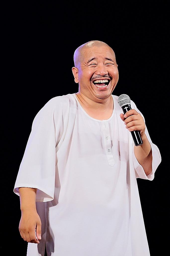 二婚娶了20岁的谢兰(乡爱"刘能":二婚娶谢广坤女儿谢兰,如今三代同堂