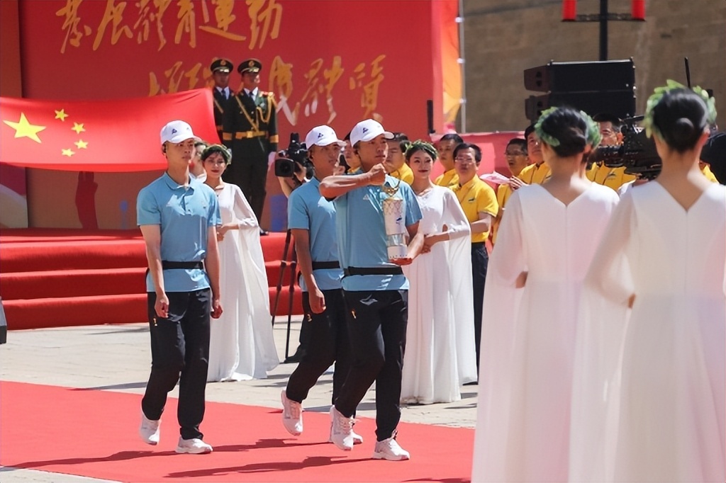 ����ʡ��ʮ�߽��˶���ʥ��ɼ���ʽ����֬����