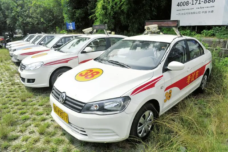 三轮车、四轮车考驾照年龄、收费标准,中老年人了解一下