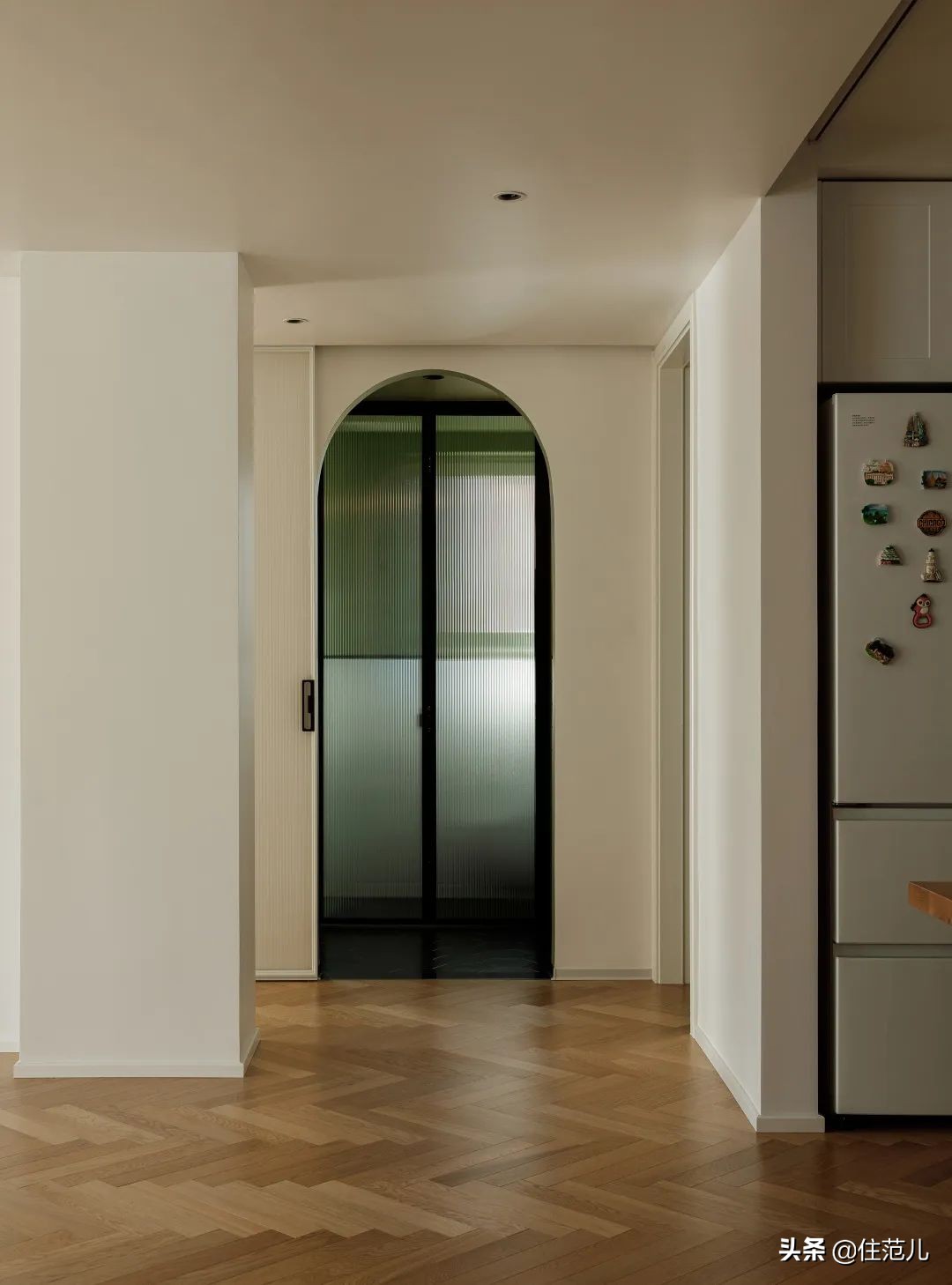 家具靠网购，收纳靠宜家，这个90㎡的房子竟像豪宅？