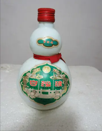 湖南四大“狼狈酒”，辉煌时家喻户晓，如今出了“湘”，少有人知