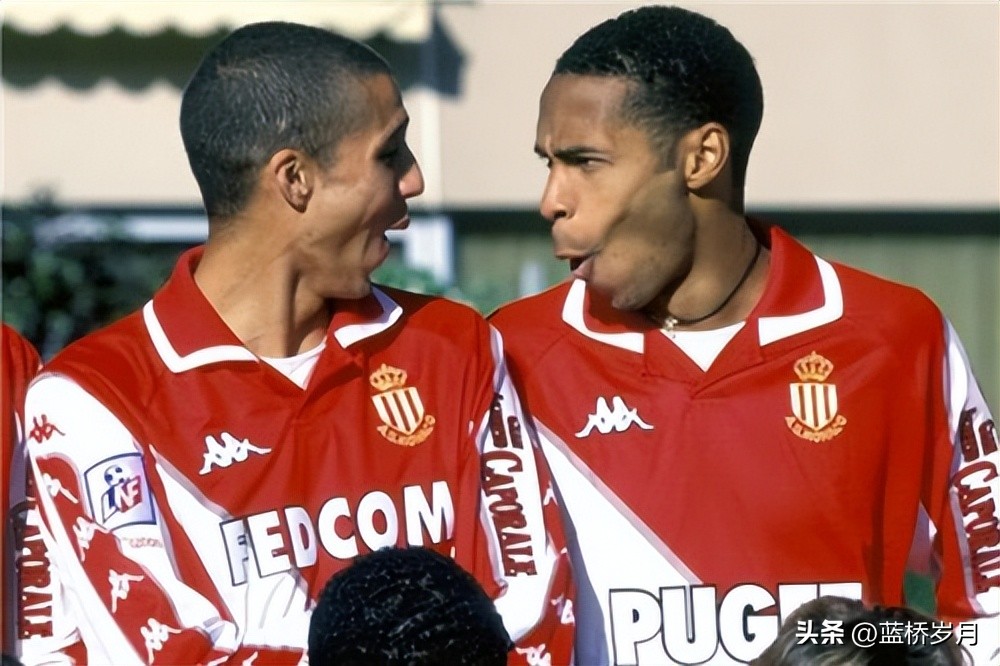 法甲指的是什么（足球岂止大都会！全城不足十万人，这些球队却站在了五大联赛）