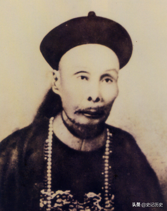 ����12�����������ϯ����ɭ����ȥ��������ʯ�ʴ��ң�����ɵģ�