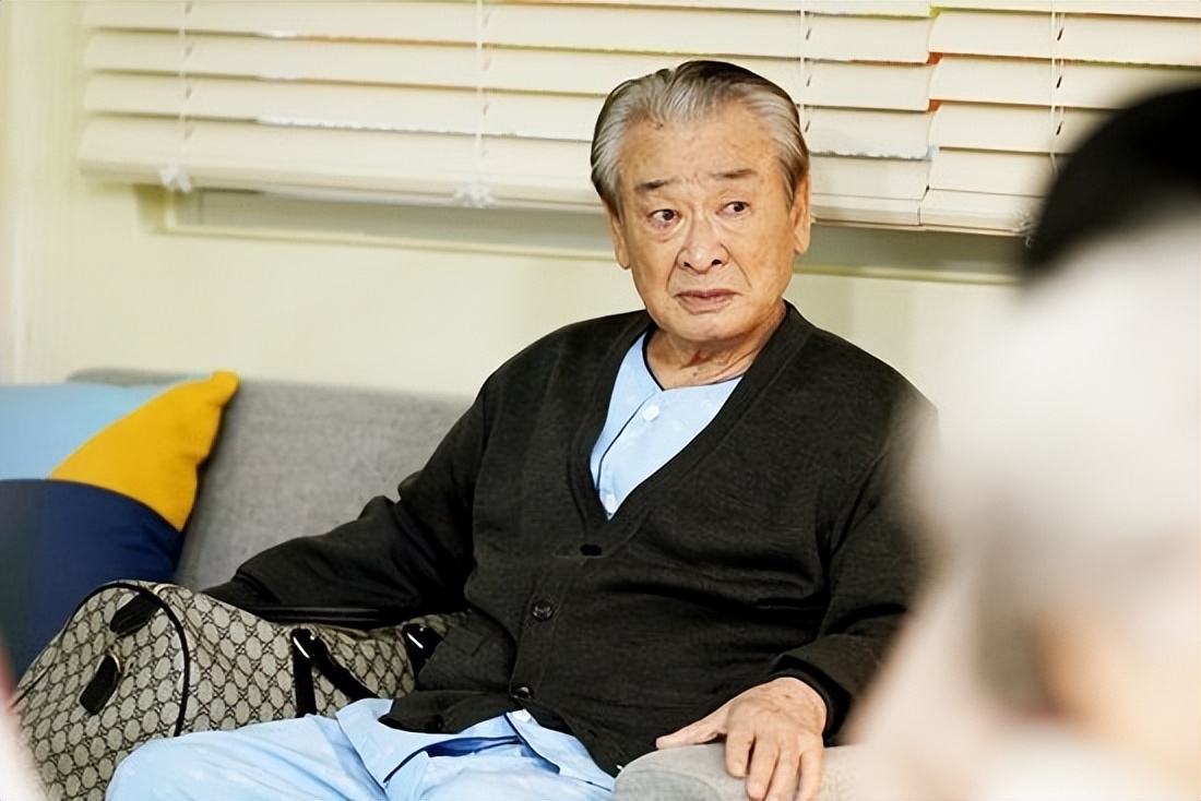 韩国国宝级演员李顺载,对酒驾童星金赛纶事件公开发声