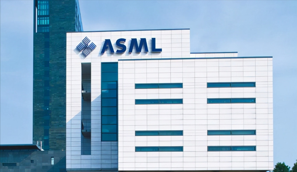中國芯片製造技術取得突破，ASML急了，拒絕美對華禁售光刻機要求