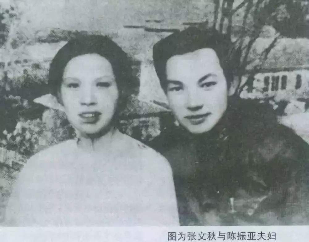 毛主席和刘思齐，八岁见面认干女儿，劝女儿改嫁说：是时候了