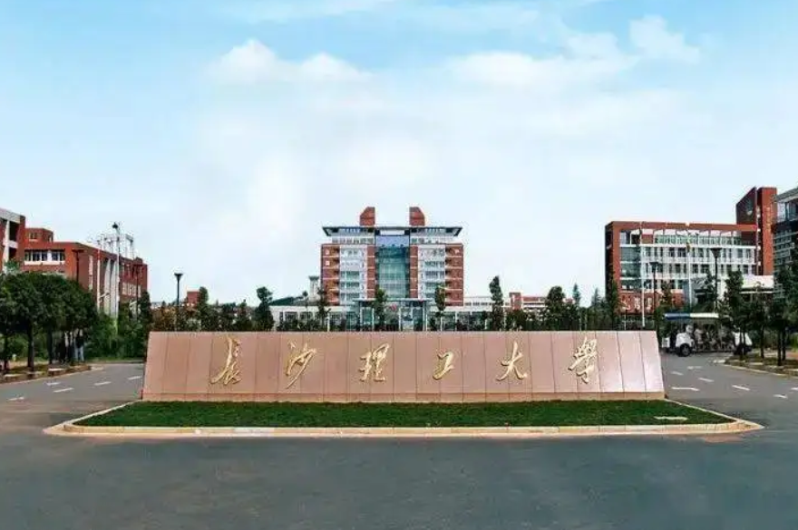 受国家电网青睐的毕业生，大多来自5所大学，提前知道有好处