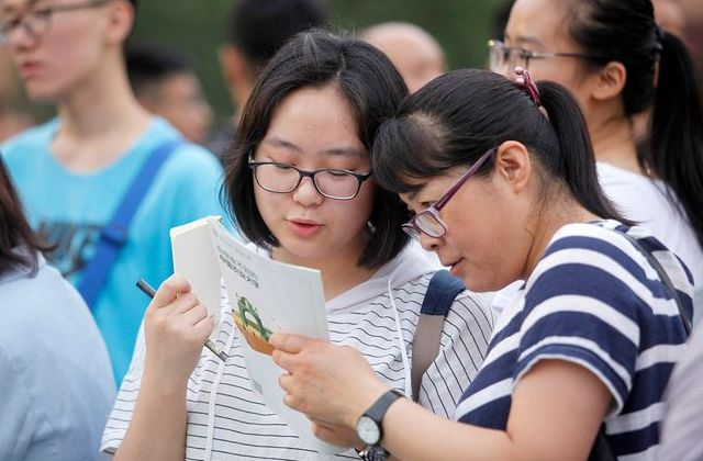 毕业后想进入国家电网，5所电力大学值得选择，录取分数也不高