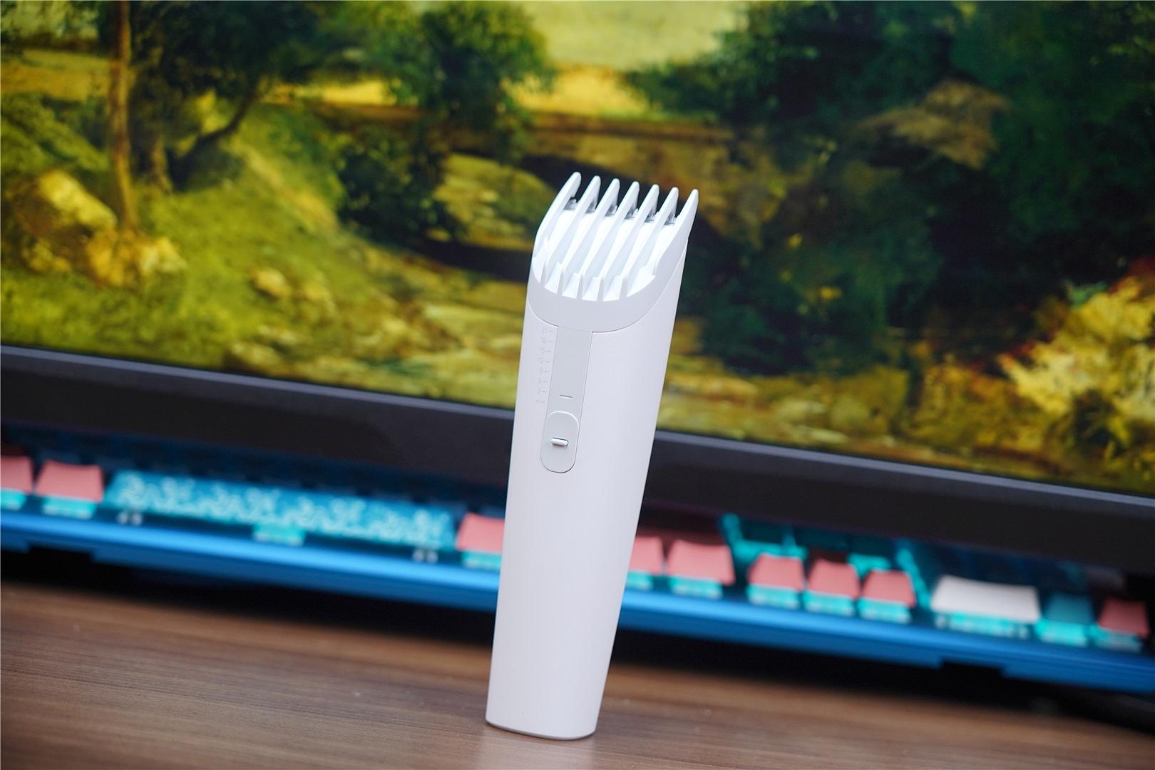 售价99元，比小米的同类产品还具性价比，这一次飞科赢了