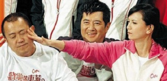 明星酒后奇葩行为！曾志伟脱女星裤子，郑中基被拘留，乐嘉骂金星