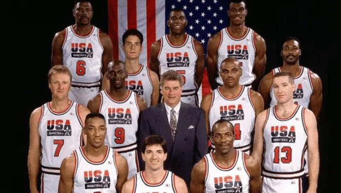 最强nba还有哪些超巨没出（梦一队被誉为“史上最强”，11人退役后进名人堂，那个落榜的是谁）-华海博客