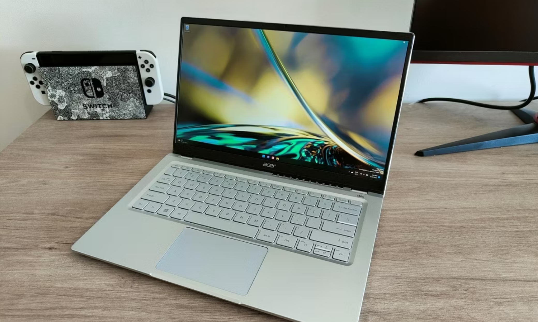 2. acer swift 3:最好的预算紧凑型笔记本电脑
