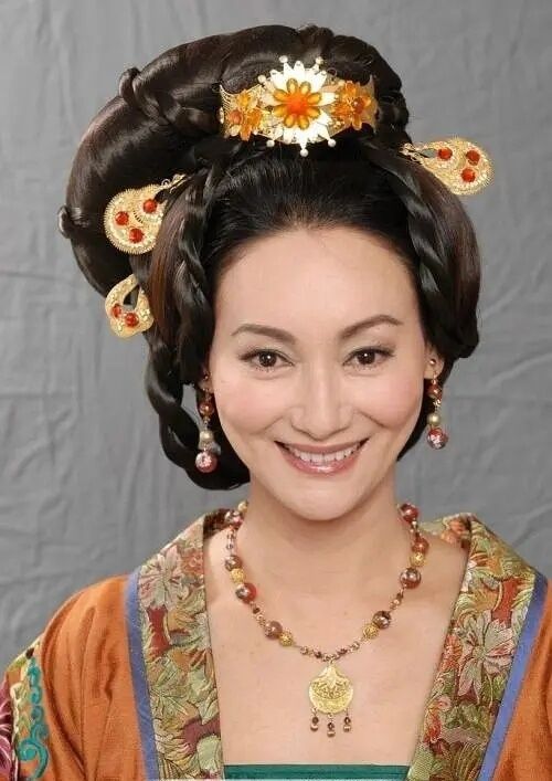 看了《宫心计》演员的定妆照,才知道现在的古装剧有多敷衍