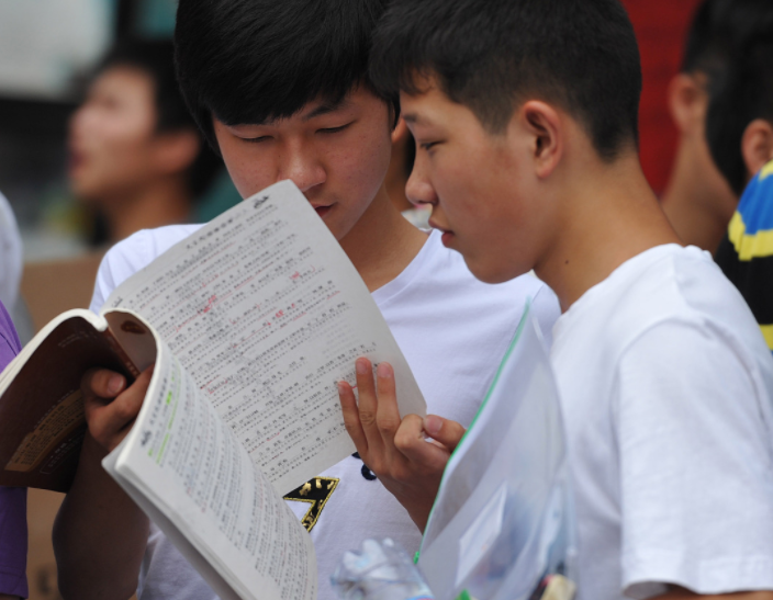 职校生也能上大学了？教育部回应中考分流，家长终于不用担心了