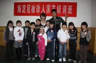 殷桃红之袖珍妈妈「婴桃红之袖珍妈妈」