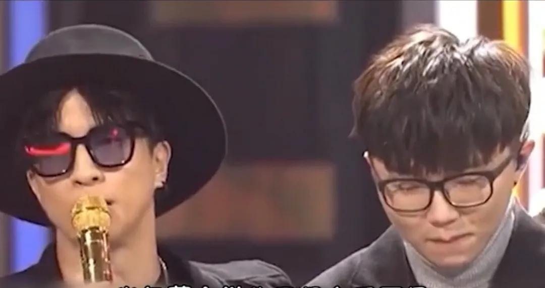 明星一个举动就可以看出人品