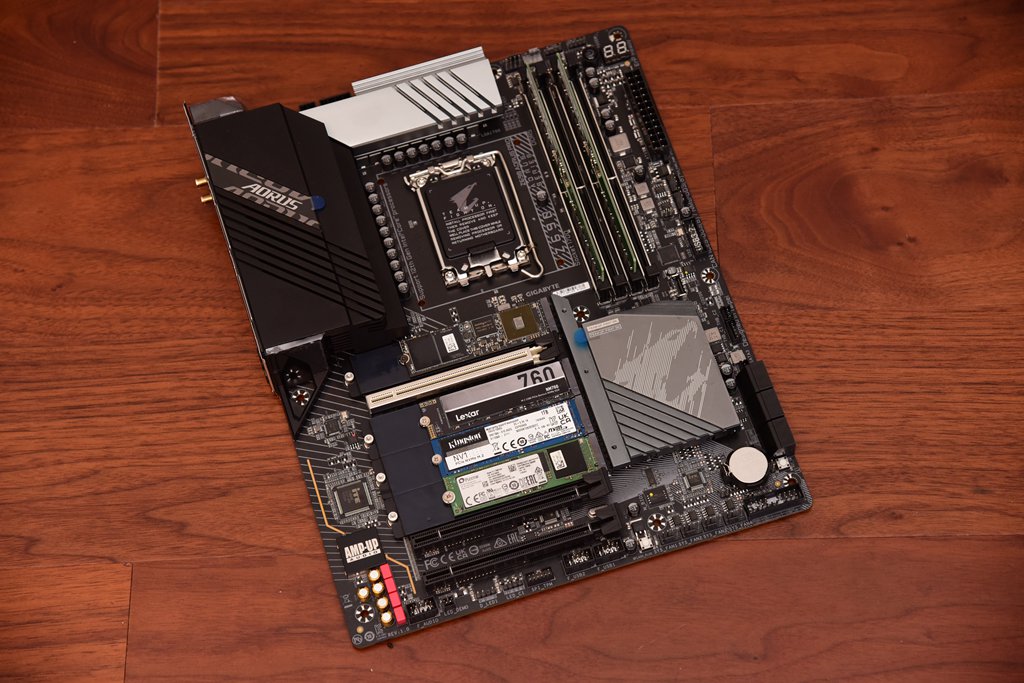 技嘉Z690小雕PRO好板，固态4片，内存6000MHz，12600K实战测试