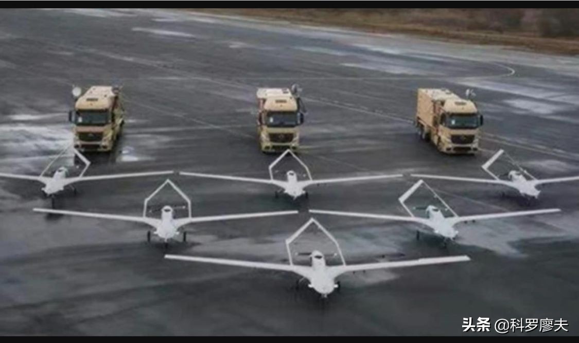 �ڿ���TB2���˻���ǰ�ߣ���Զ�����ɱ�䣬�����ս�õ�ͷһ��