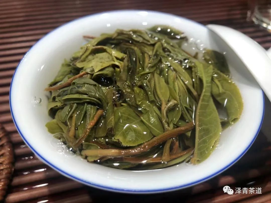 评价茶叶的专业术语(教你喝茶的100个专业术语)