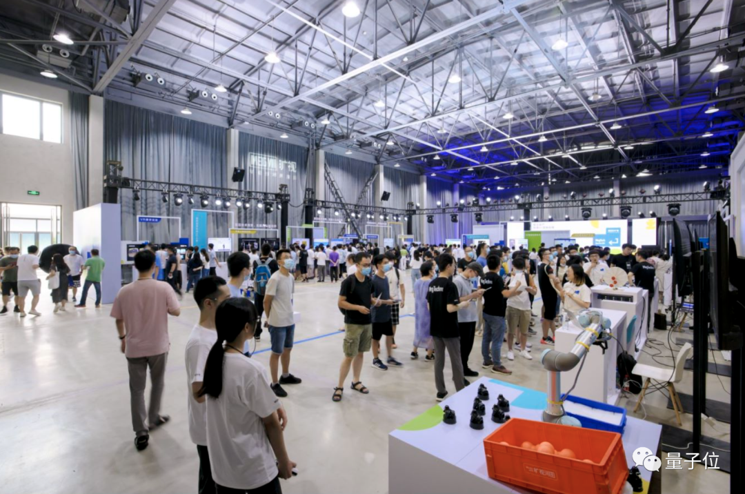 对话印奇：我们所坚持的不会改变，旷视跳出企业科研“周期律”