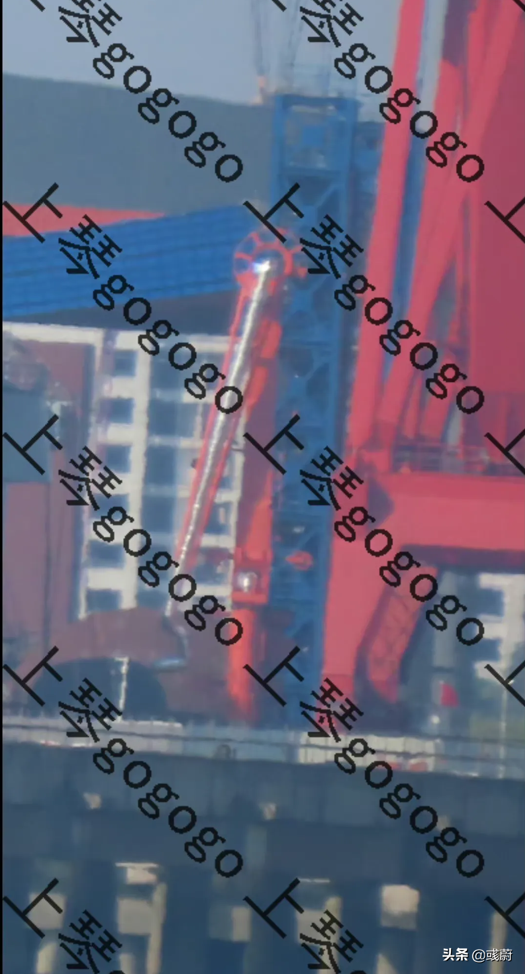 �����ź�ĸ�����ƽ��к˺�ĸ���еİ����������飬Ϊɶ�����̴ѣ�