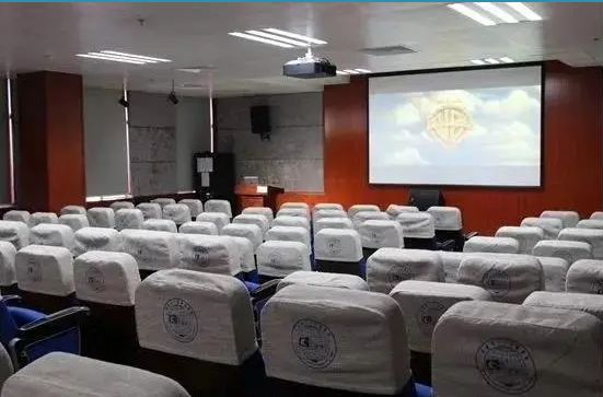 成都这所高校“火了”！食宿配置豪华，拥有绝美风光，学生幸福感爆棚！